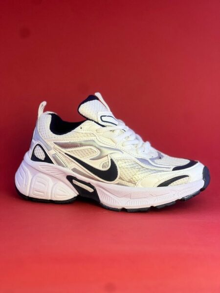 کتونی زنانه مدل v5k