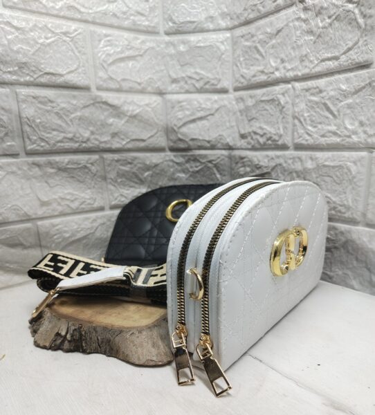 کیف دوشی زنانه