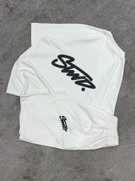 ست تیشرت و شلوارک