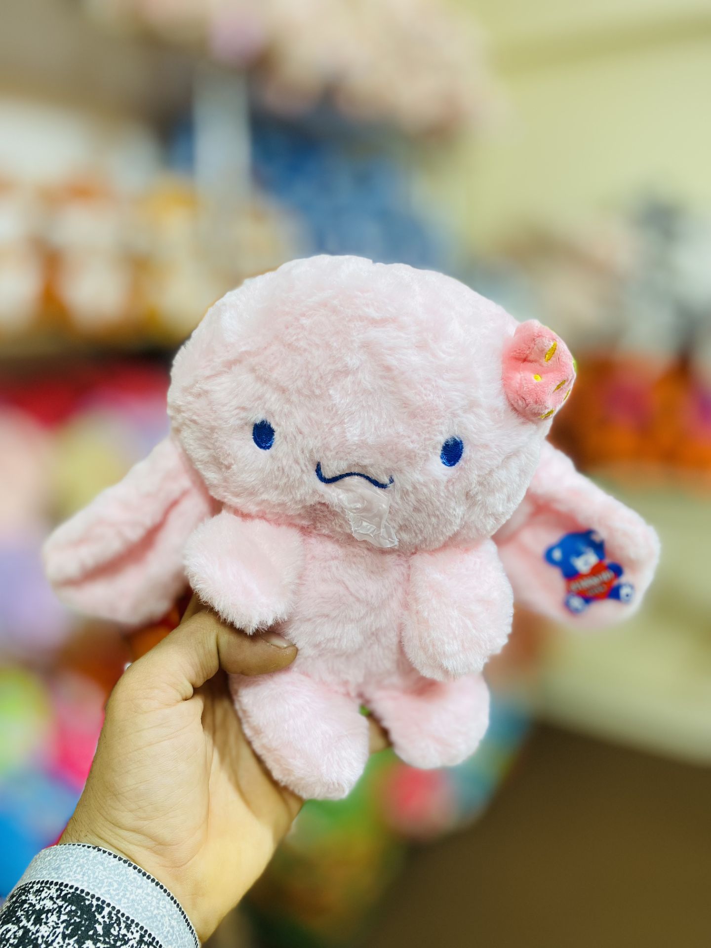 عروسک خرگوش توت فرنگی