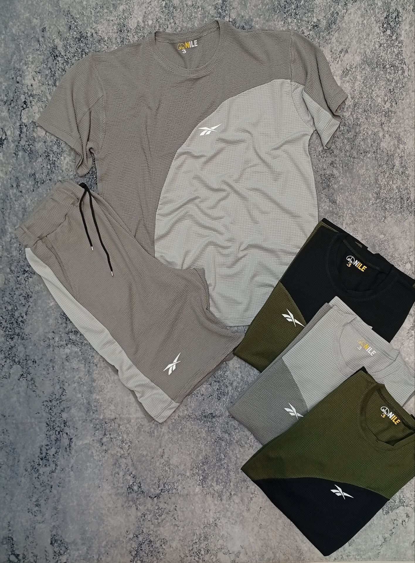 ست تیشرت و شلوارک