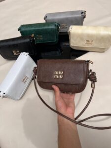 کیف دوشی زنانه