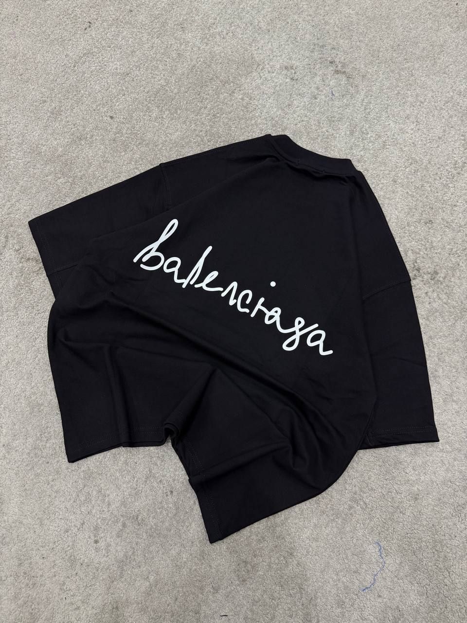 تیشرت چاپی طرح balenciaga