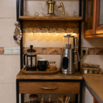 کافی بار چوب و فلز