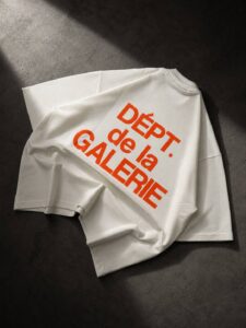 تیشرت چاپی مدل CALERIE