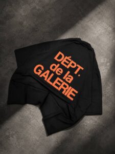 تیشرت چاپی مدل CALERIE